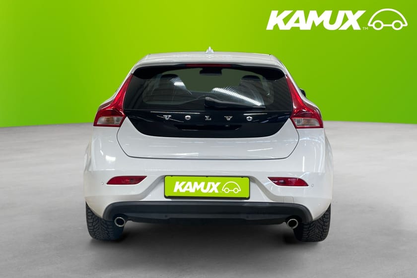 Bild 5 av Volvo V40 D3 150hk Momentum  Värmare Kamera Sensorer