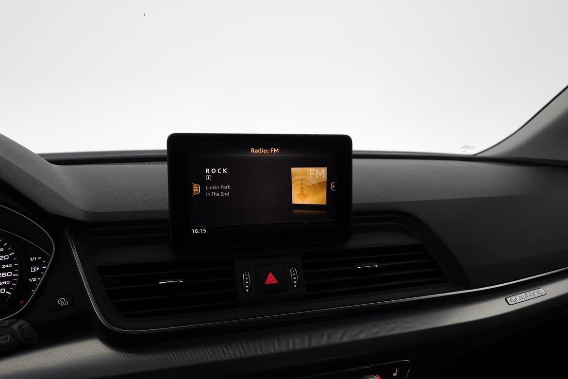 Audi Q5 2019 - miniatyr 12