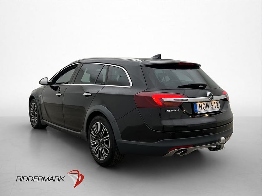 Bild 5 av Opel Insignia Country Tourer 2.0 CDTI 4X4 Business 170hk Pano Drag