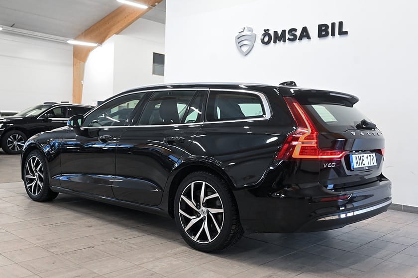 Bild 5 av Volvo V60 Recharge T6 AWD Core Bright Navi BLIS Carplay 350hk