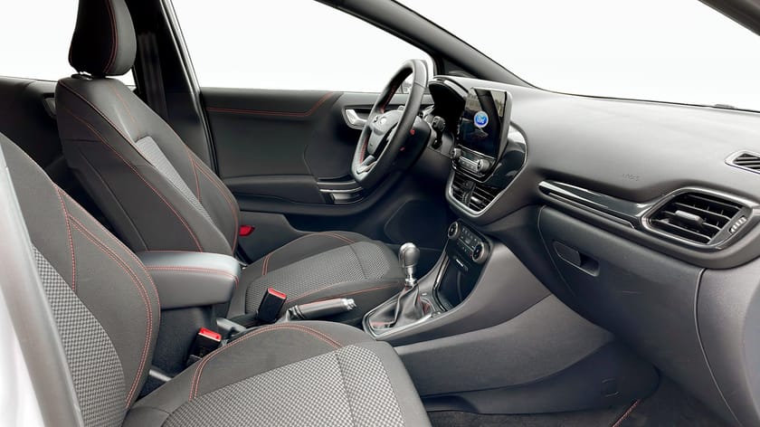 Bild 3 av Ford Puma ST-Line Mhev E85 125hk Privatlease 3975kr/mån