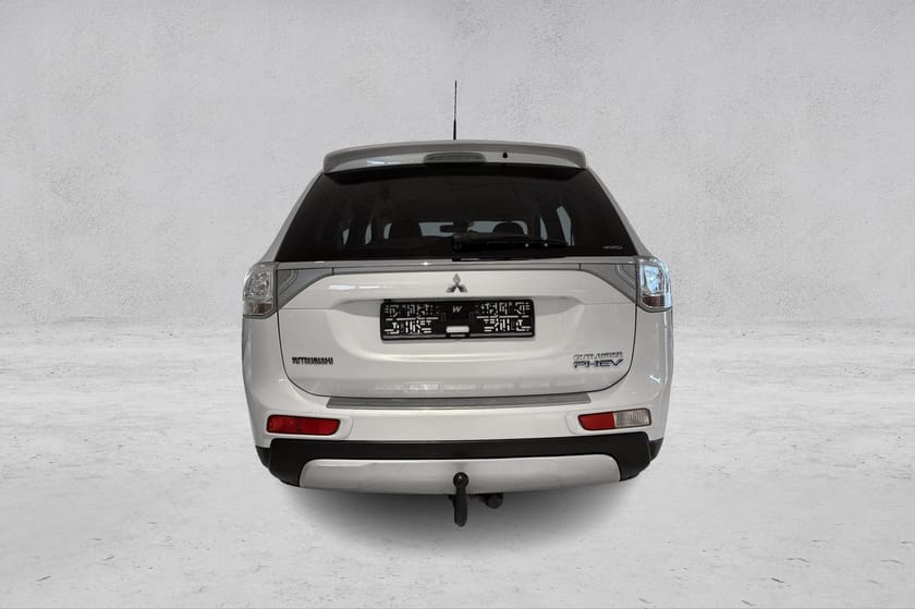 Bilde 4 av Mitsubishi Outlander PHEV 2L | AWD | Hengerfeste | Servicehistorikk |