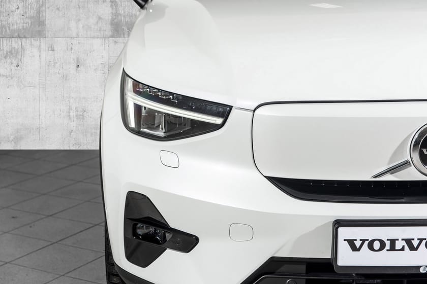 Bilde 2 av Volvo XC40 Recharge Twin motor Ultimate AWD Krok/H&K/360°/Panorama/ACC++