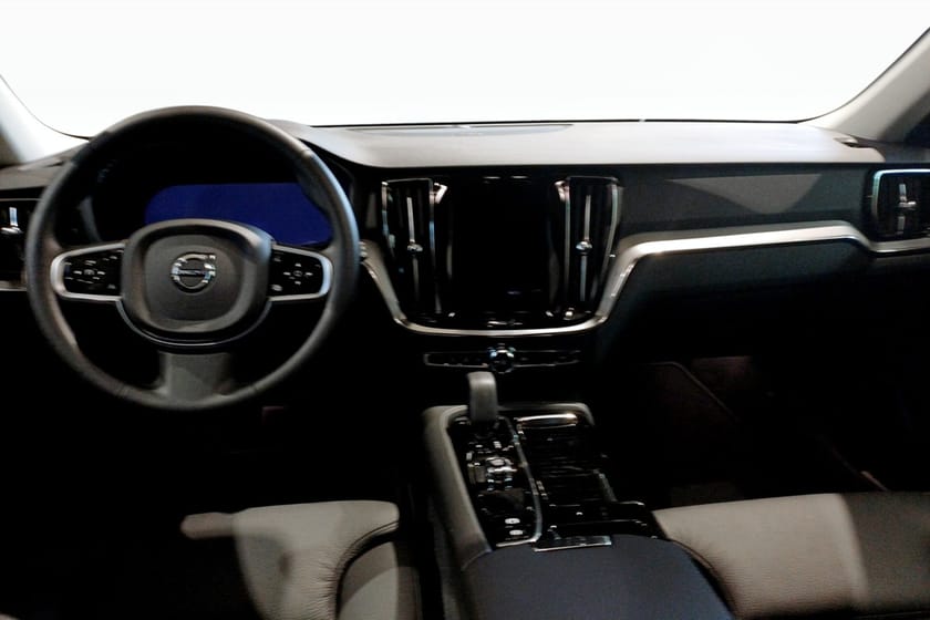 Bild 4 av Volvo V60 T6 Plus Dark Nordic Edition