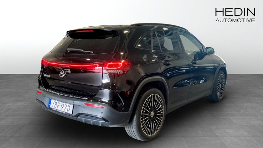 Bild 2 av Mercedes-Benz EQA 250 AMG Advanced Plus