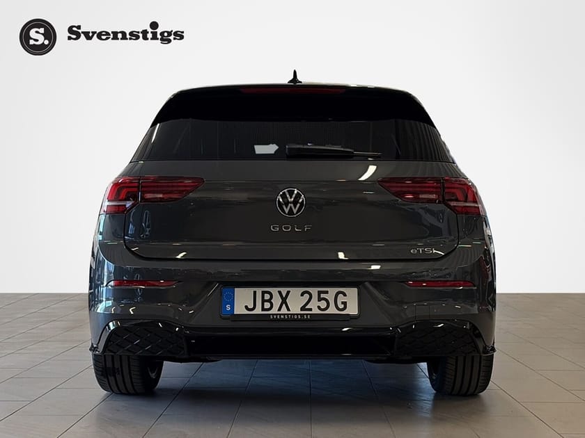 Bild 4 av Volkswagen Golf eTSI 150HK R-Line DSG Edition Drag Värmare