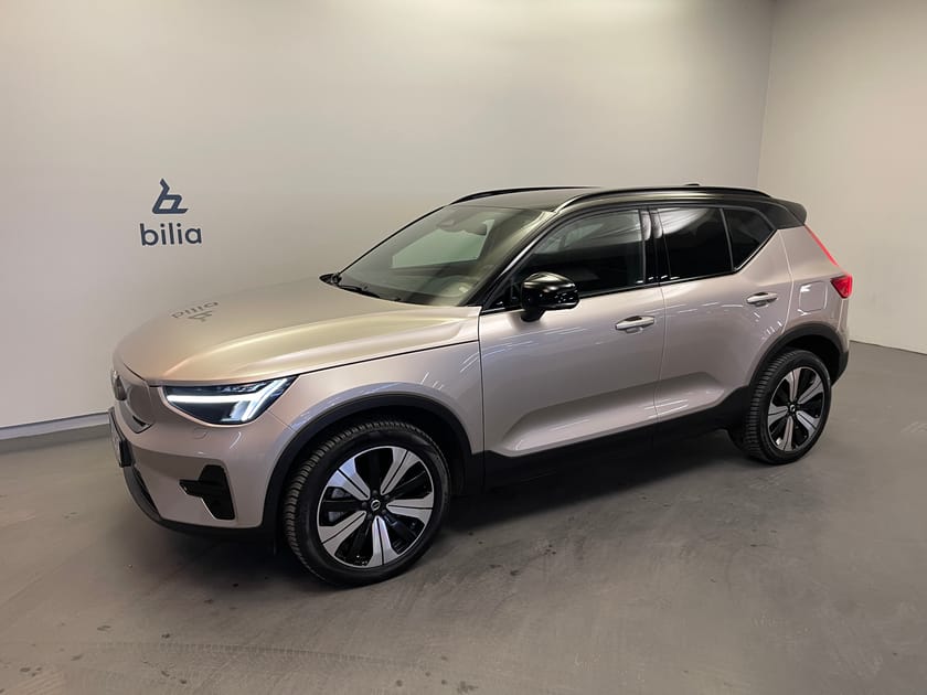 Bild 1 av Volvo XC40 Recharge Single Motor Core / Mörkt tonade rutor / Klimatpaket /