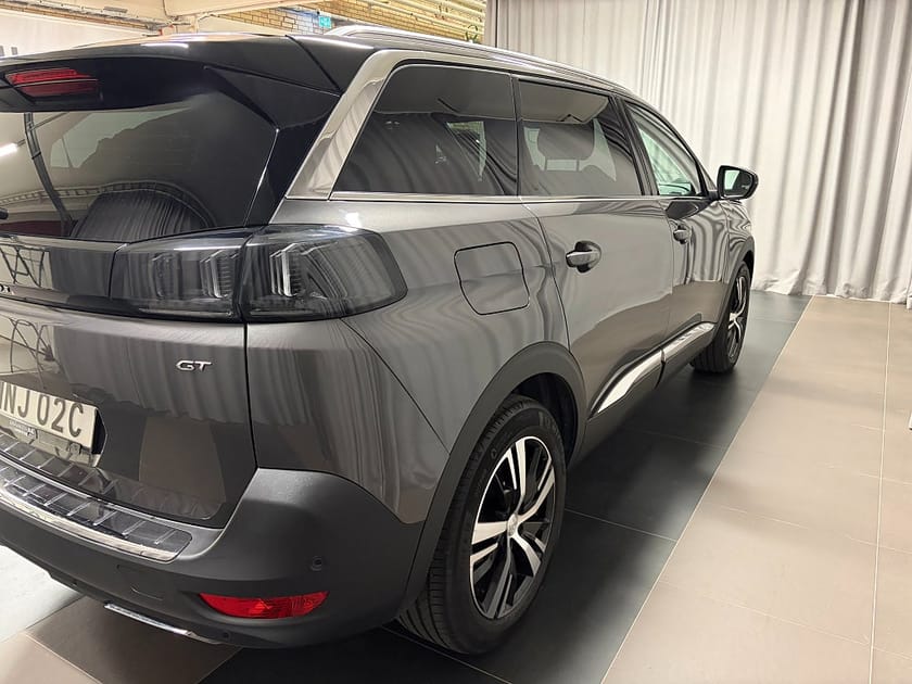 Bild 4 av Peugeot 5008 GT PureTech 130 AUT8 7-Sits Inkl. Elbaklucka Vinterhjul