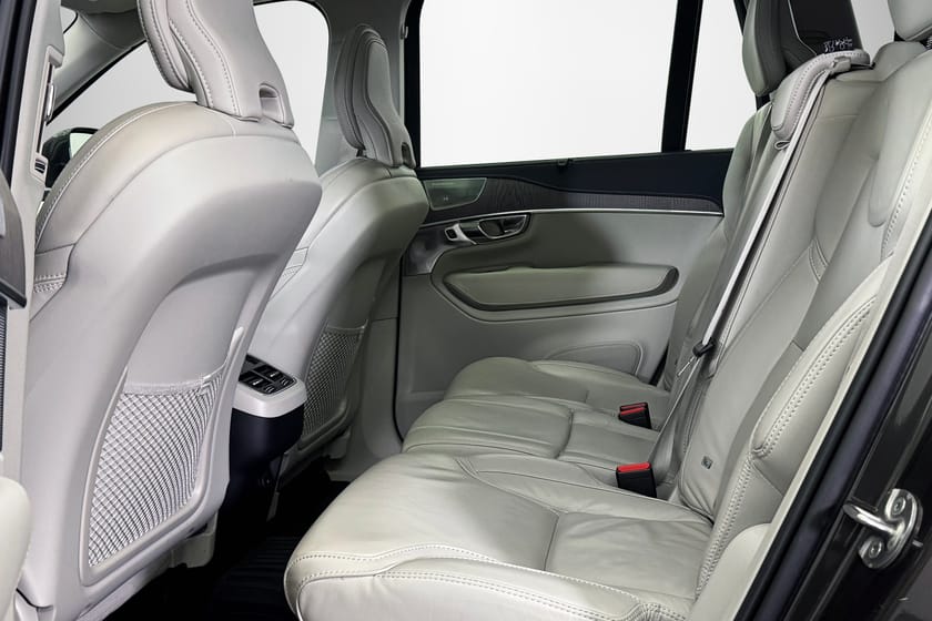 Bild 5 av Volvo XC90 7-seater B5 AWD INSCRIPTION OTROLIG SPEC! / 1 BRUKARE