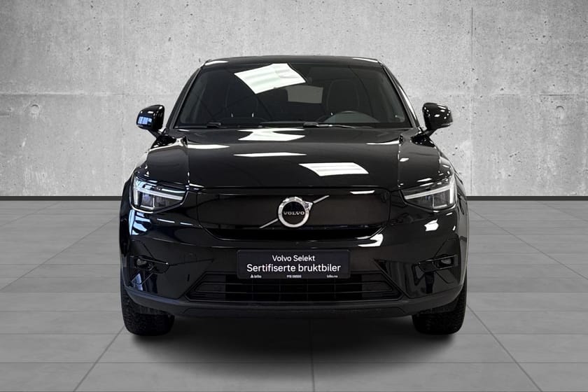 Bilde 2 av Volvo C40 Recharge Twin motor 2023 // Hengerfeste