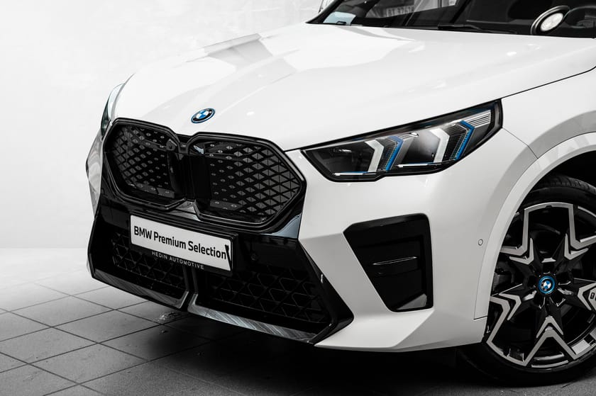 Bilde 2 av BMW iX2 xDrive30 Fully Charged (K)
