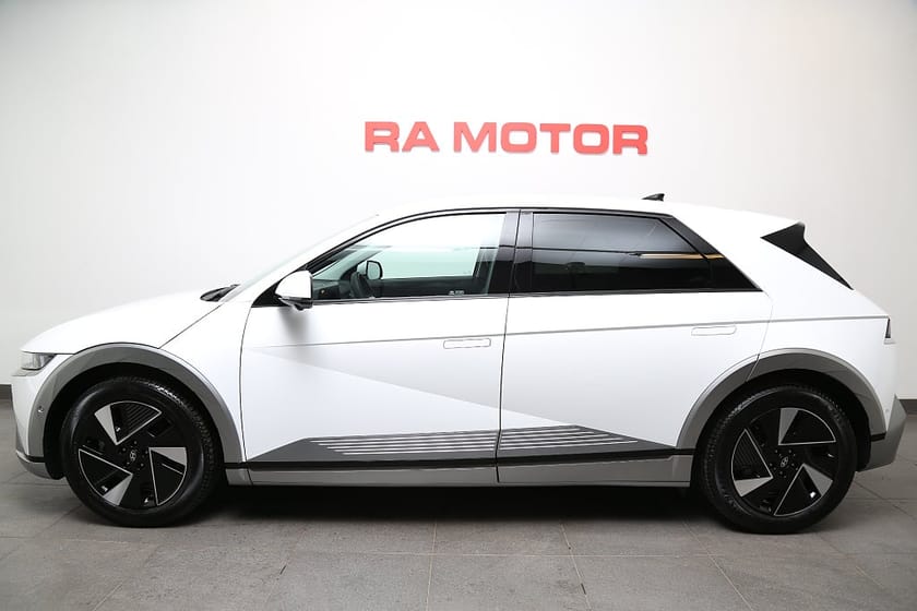 Bild 2 av Hyundai Ioniq 5 Advanced 84 kWh AWD Facelift | 360 kamera skinn HUD