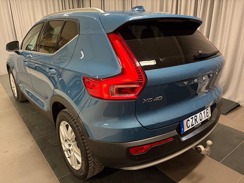 Bild 3 av Volvo XC40 Recharge T4 DCT Plus Bright Läder Drag Nav