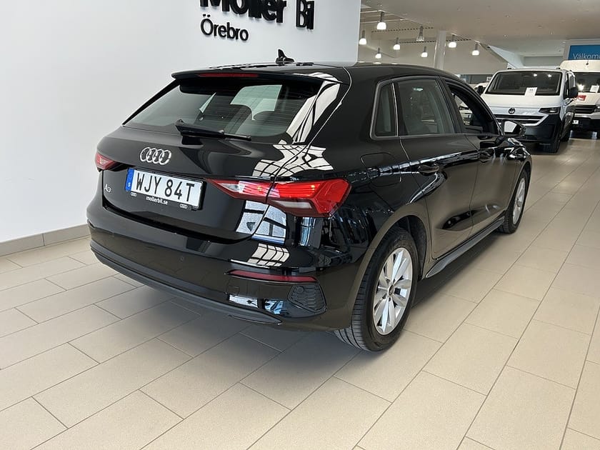 Bild 4 av Audi A3 Sportback 35 TFSI 150hk PROLINE
