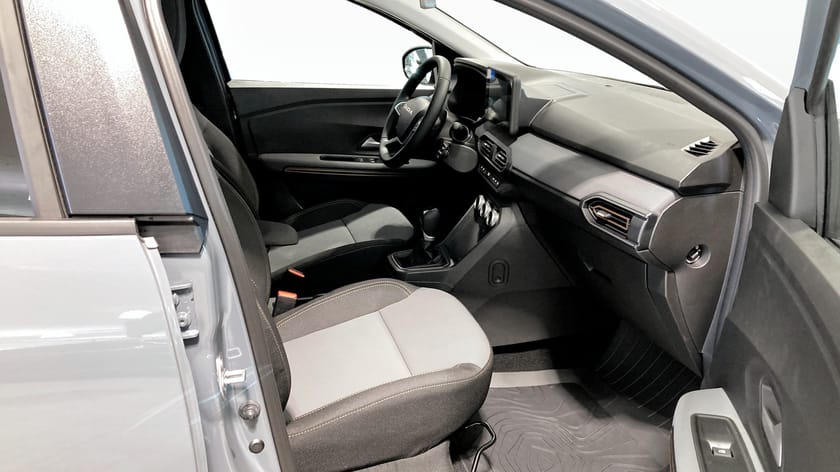 Bild 3 av Dacia Jogger 7-sätes HYBRID 140 EXTREME 7-SITS