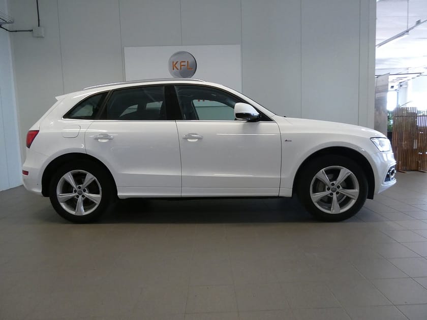 Bild 5 av Audi Q5 2.0 TDI quattro Sport Edition S-Line Aut-Drag-Värma-SoV