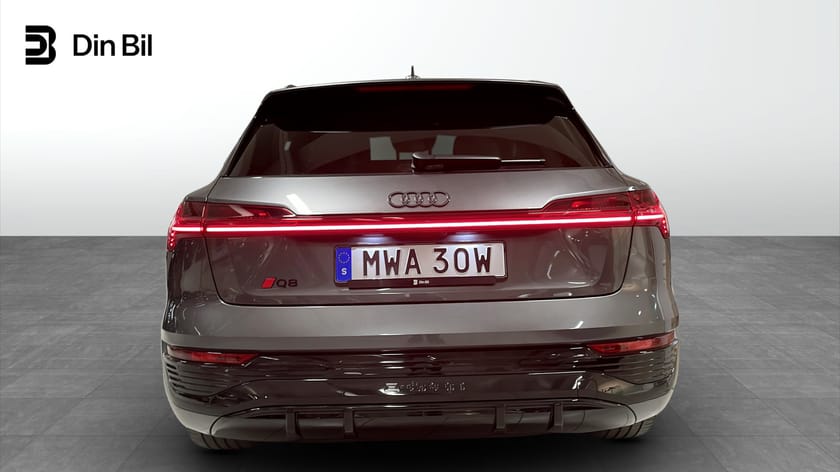 Bild 5 av Audi Q8 50 e-tron quattro 340HK S-line