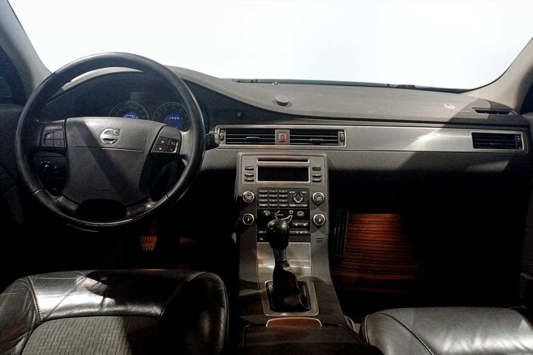 Volvo V70