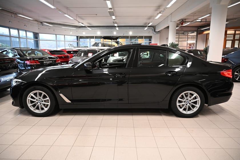 Bilde 2 av BMW 530e iPerformance Sedan 