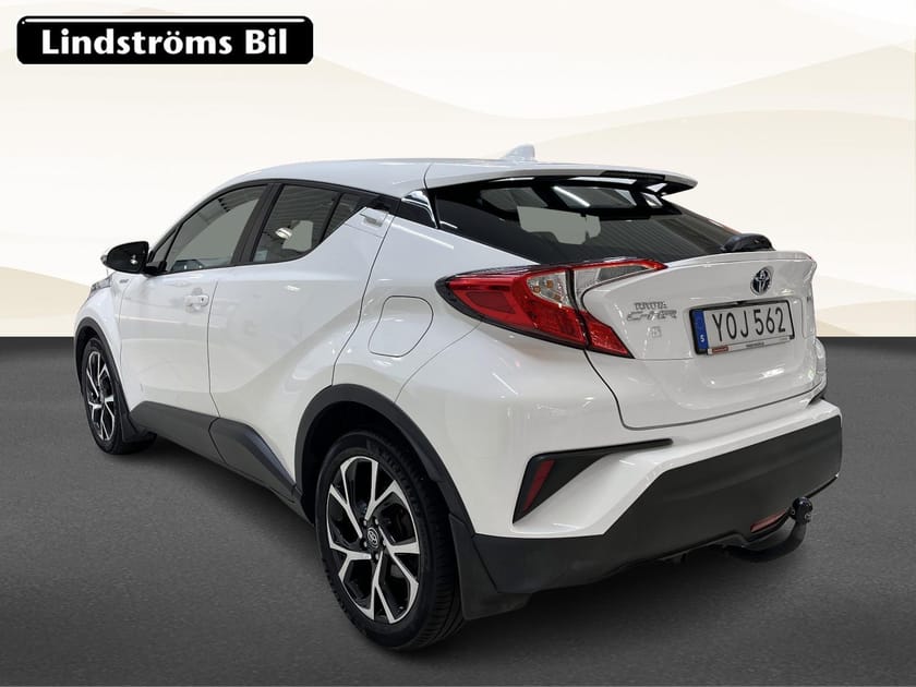 Bild 4 av Toyota C-HR Hybrid 1,8 ACTIVE VINTERHJUL DRAGKROK