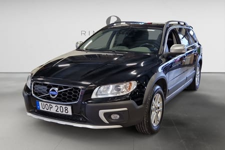 Volvo XC70 D4 181 HK MOMENTUM DRAG D-VÄRM PDC NAVI KAMREM BYTT 16"