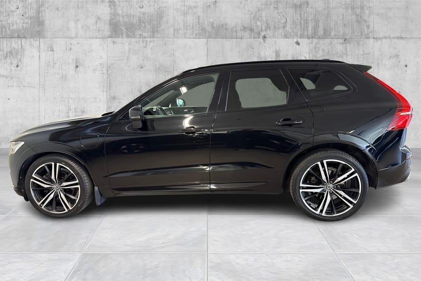 Bilde 2 av Volvo XC60 Recharge T8 AWD/Krok/Pano/Luft/360/Headup/21"
