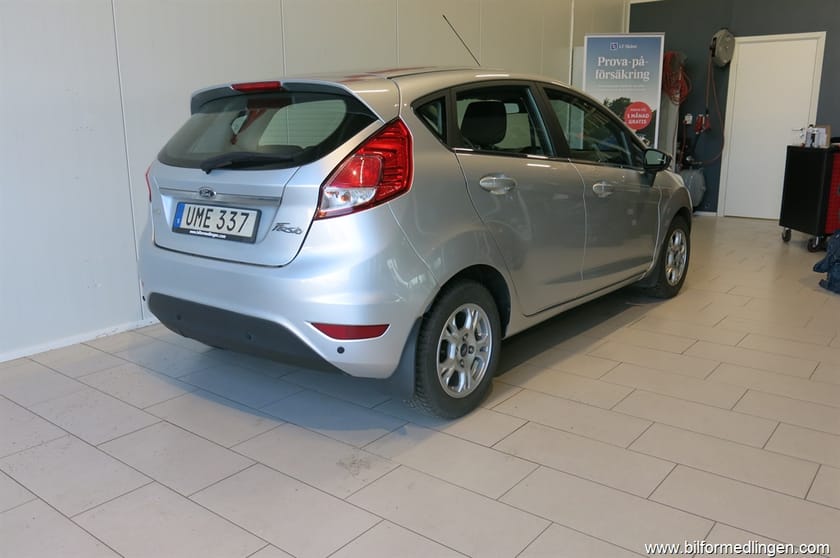 Bild 3 av Ford Fiesta Titanium 1.0T EcoBoost V hjul OBS lågt miltal