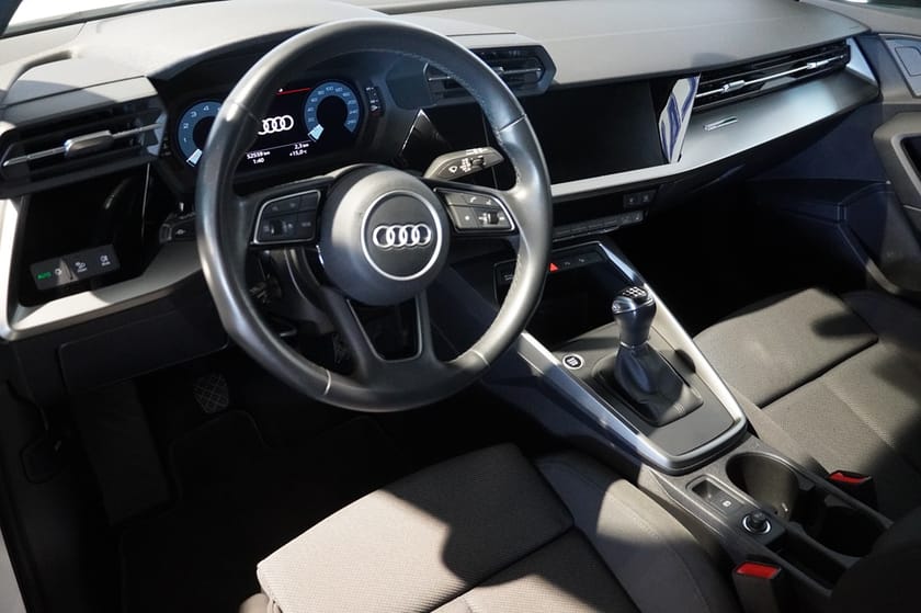 Bild 5 av Audi A3 Sportback 35 TFSI 150HK -Proline/ ACC / Keyless / Sensorer