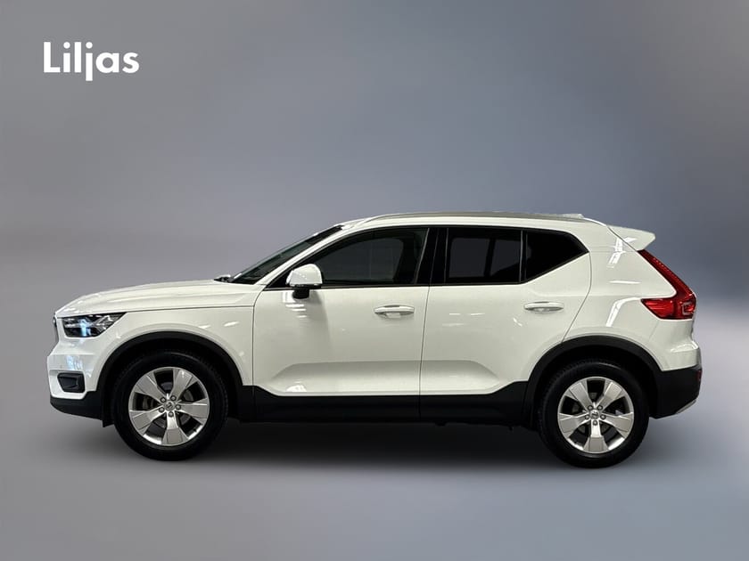 Bild 3 av Volvo XC40 D3 FWD Momentum Advanced Edition//Dragkrok//