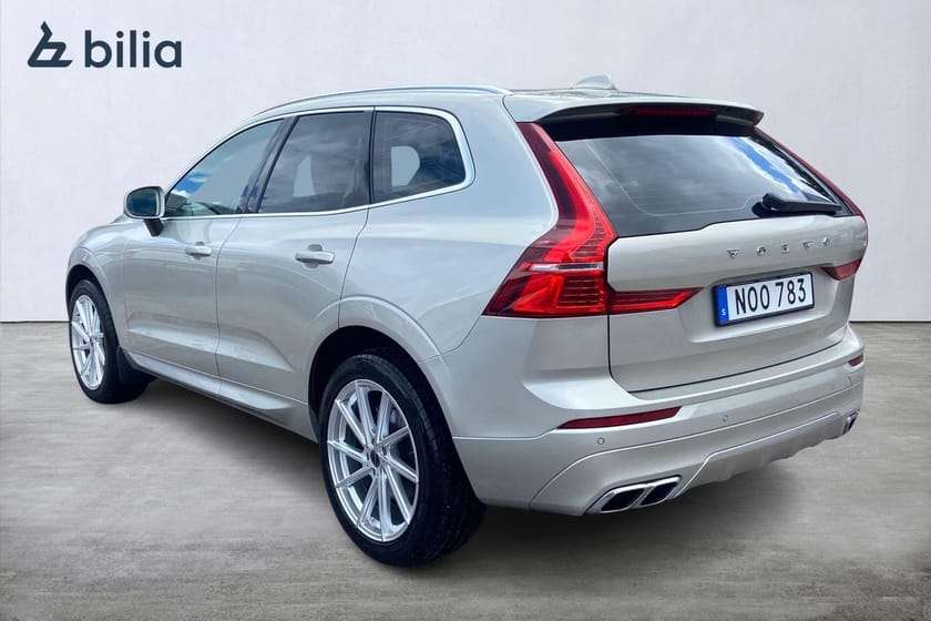 Bild 2 av Volvo XC60 B5 Mildhybrid AWD Momentum Advanced SE III BLIS
