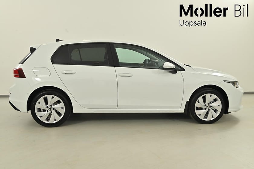 Bild 3 av Volkswagen Golf Life Edition 1,5 eTSI 150 hk DSG7 LAGERBIL