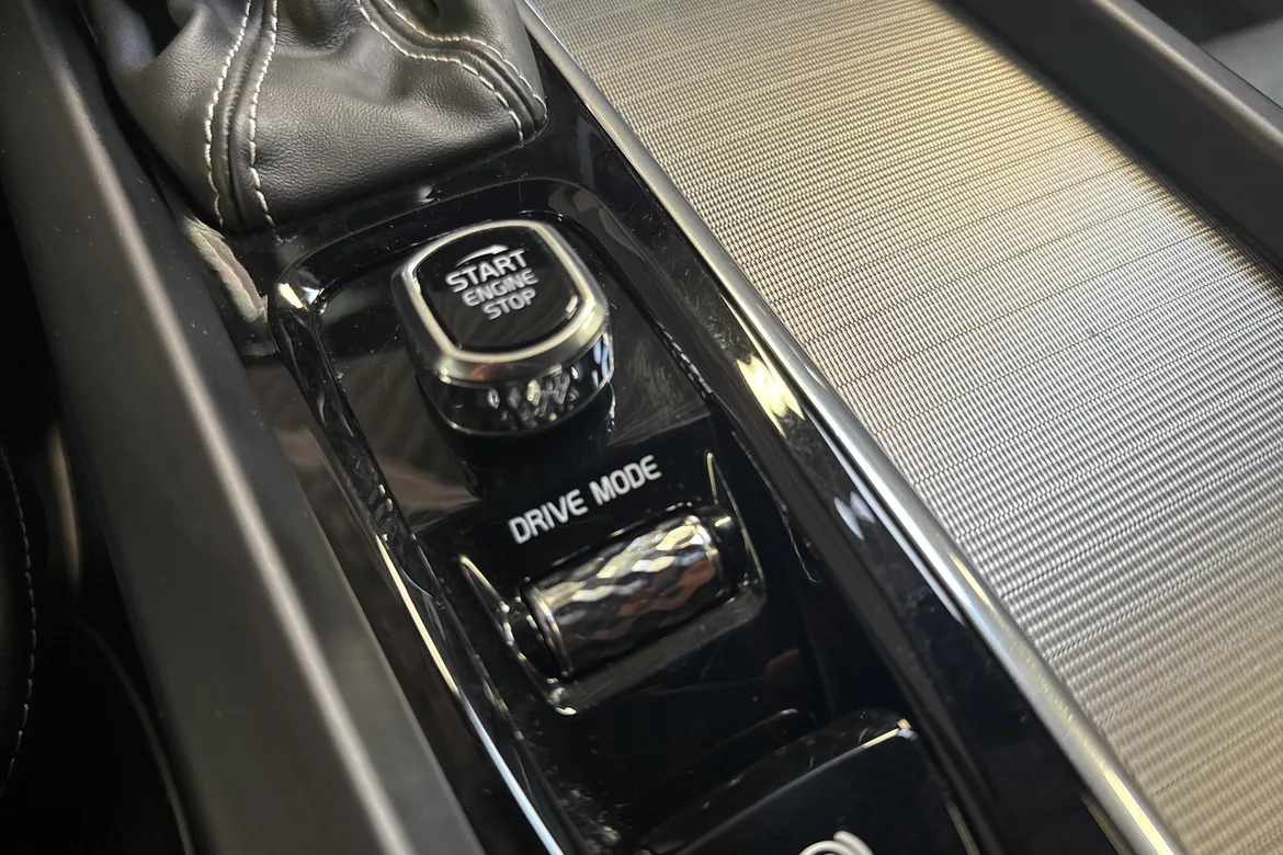 picture of a car