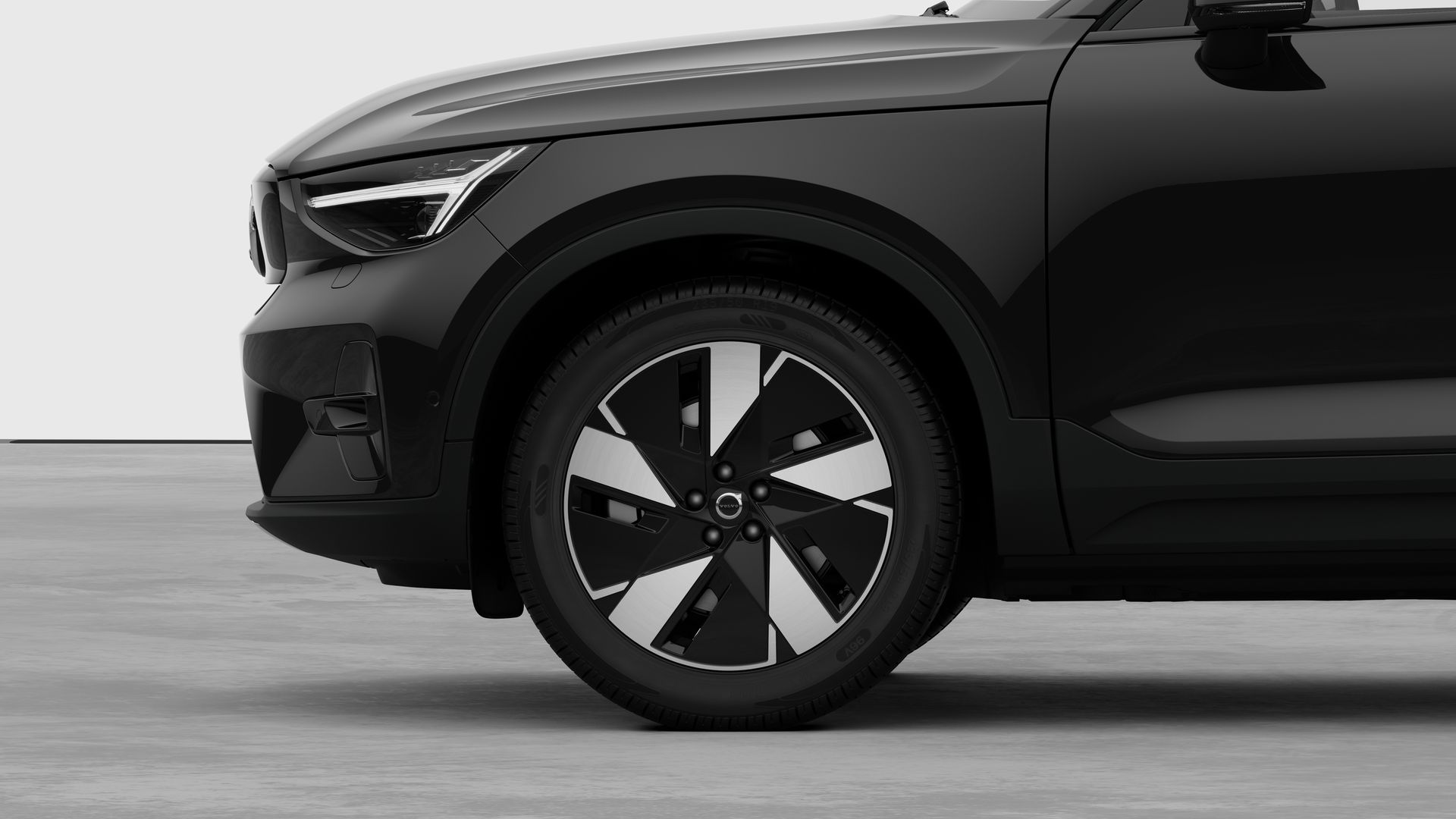 Volvo EC40 Single Motor Extended Range