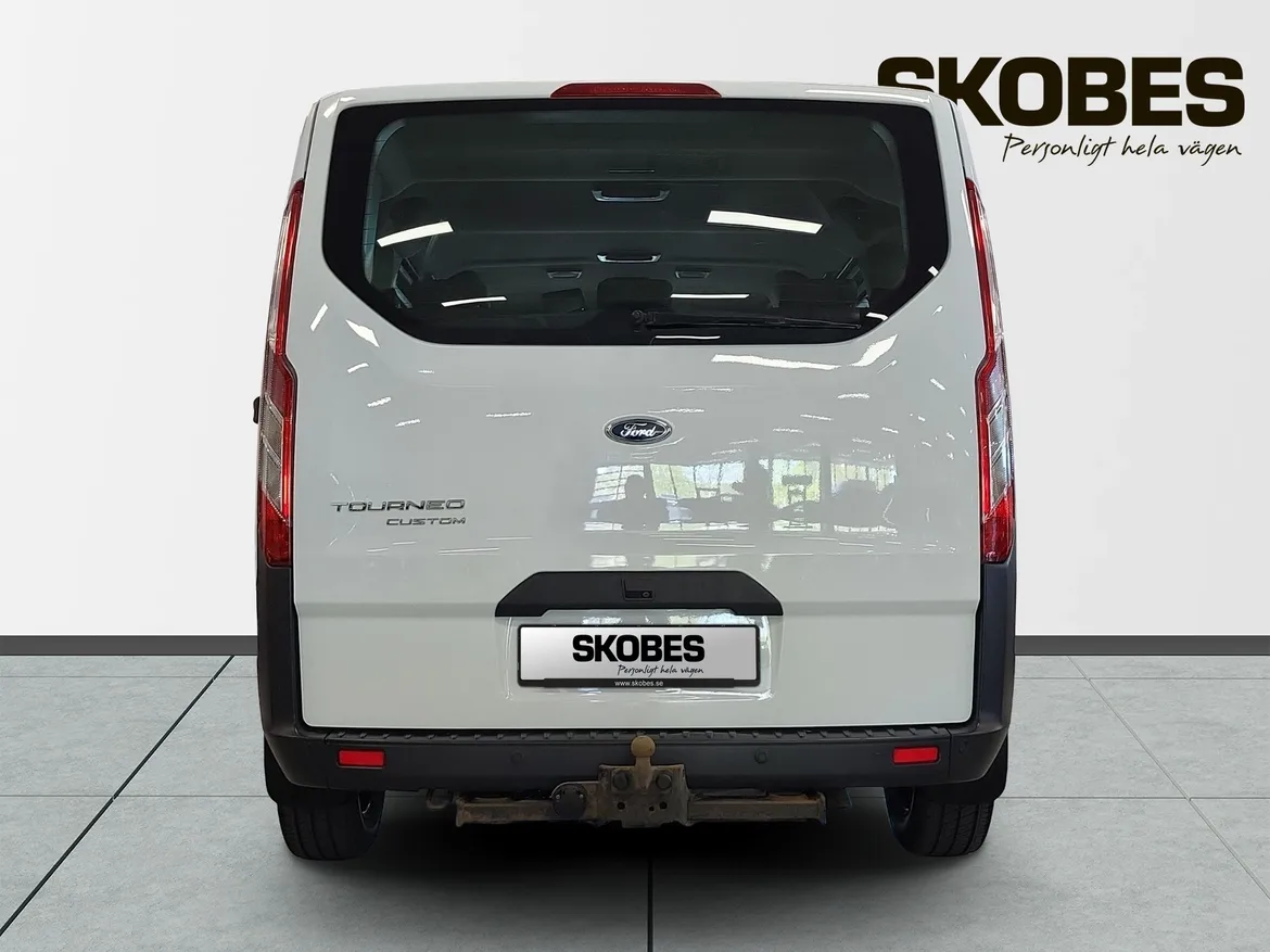 Ford Tourneo Custom 310