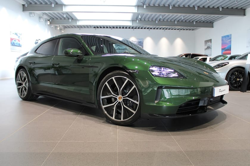 Bild 1 av Porsche Taycan Sport Turismo Black Edition