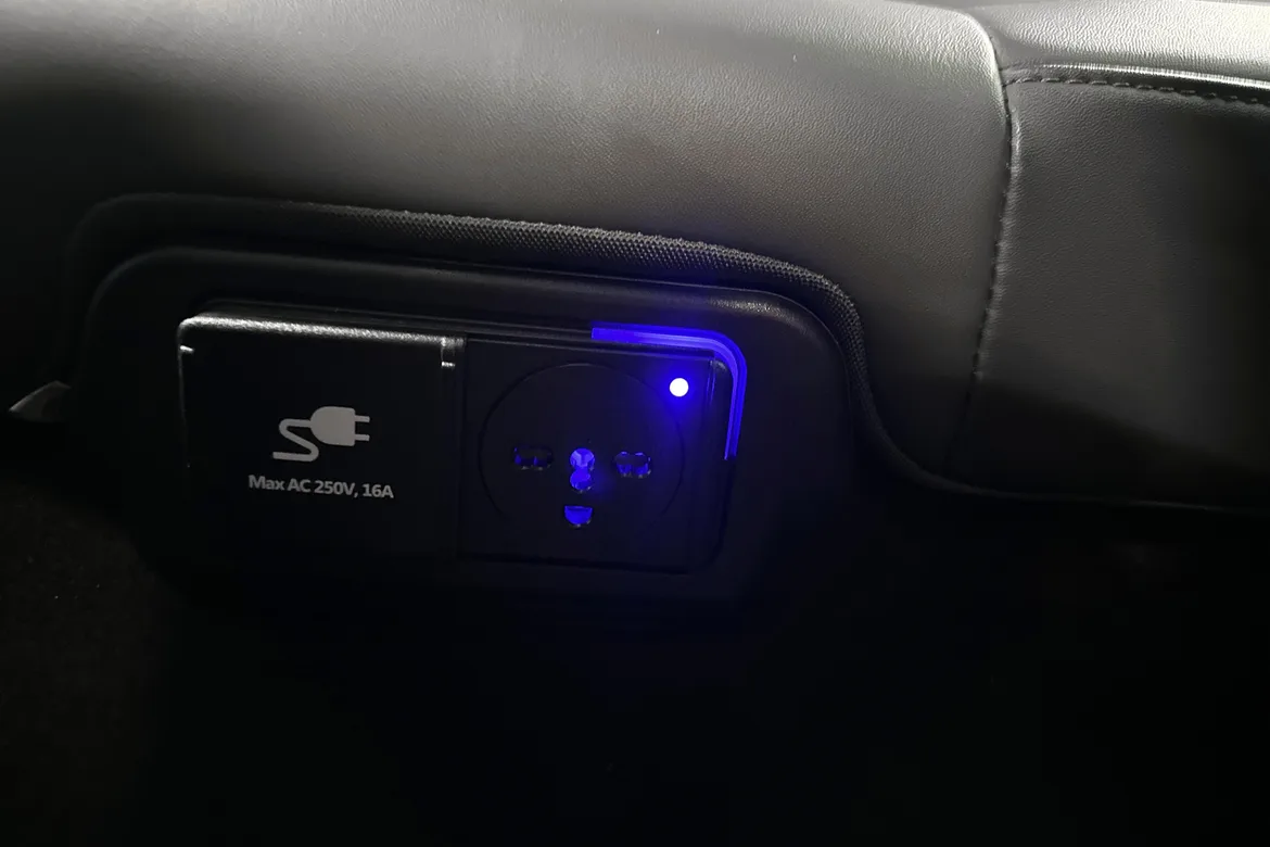 picture of a car