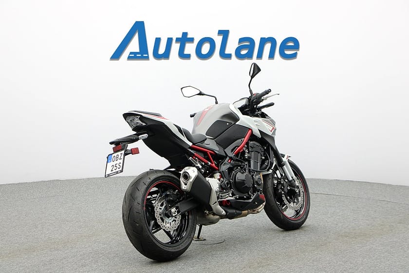 Bild 5 av Kawasaki Z900 *RESERVERAD*