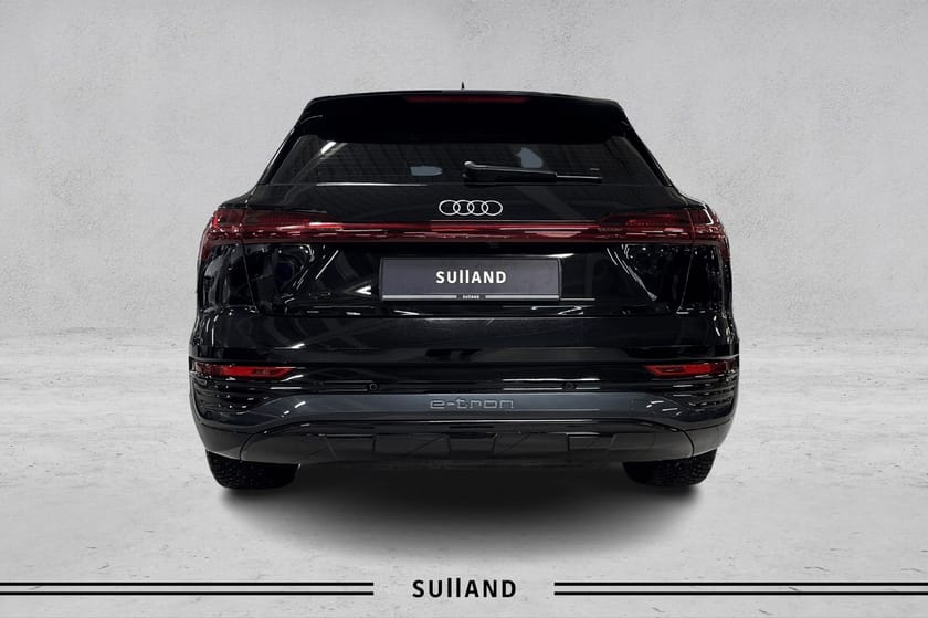 Bilde 4 av Audi Q8 50 e-tron quattro advanced
