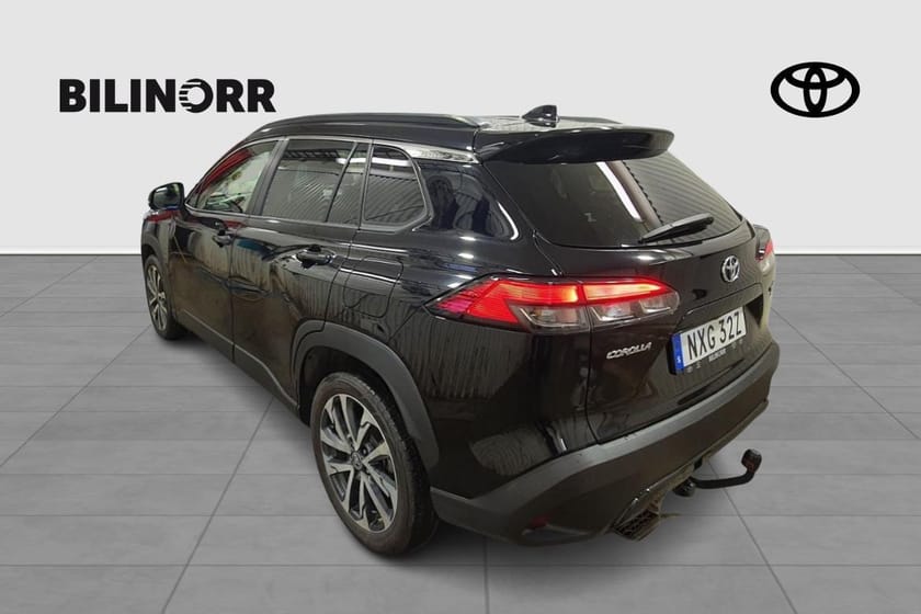 Bild 3 av Toyota Corolla Cross Hybrid AWD-i 2,0 STYLE DRAG V-HJUL