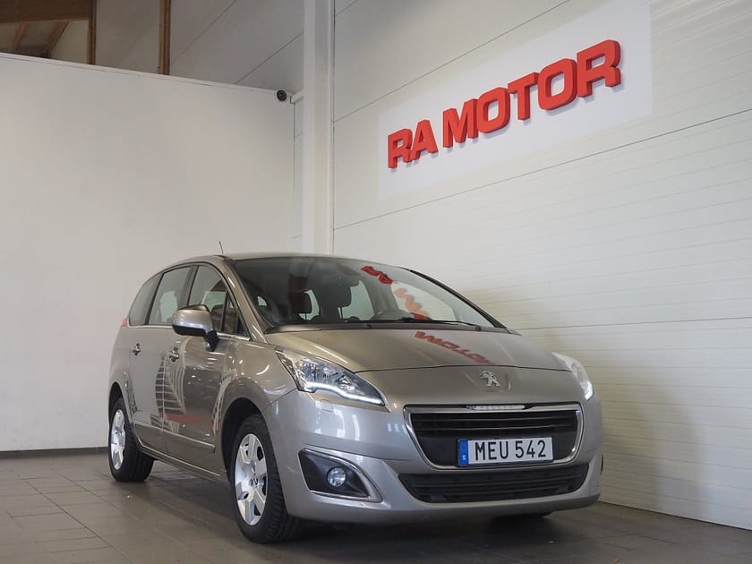 Bild 1 av Peugeot 5008 7-Seater 1.2 PureTech 130hk | 7-sits | Farthållare
