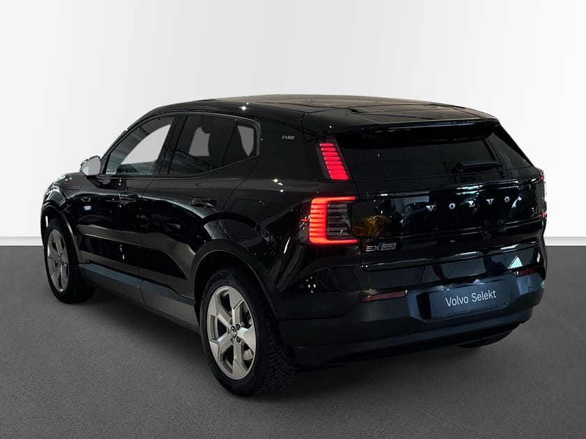 Bild 2 av Volvo EX30 Single Motor Extended Range M R Plus Edition