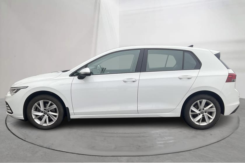 Bild 2 av Volkswagen Golf VIII 1.5 TSI 5dr 150hk GPS Adapt farthållare