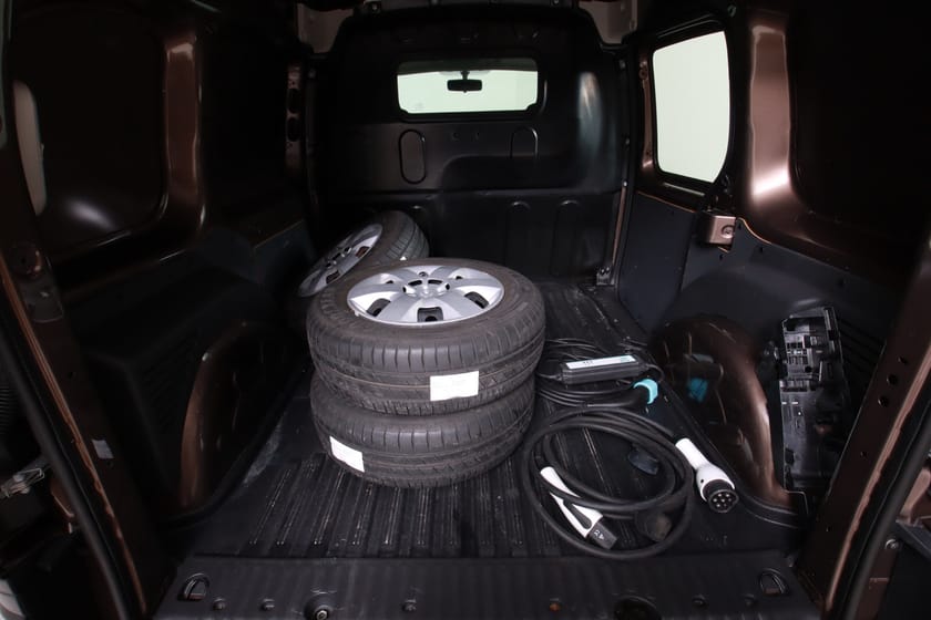 Bilde 5 av Renault Kangoo Z.E. Express (basismodell) Cruise/Kamera/DAB/BT