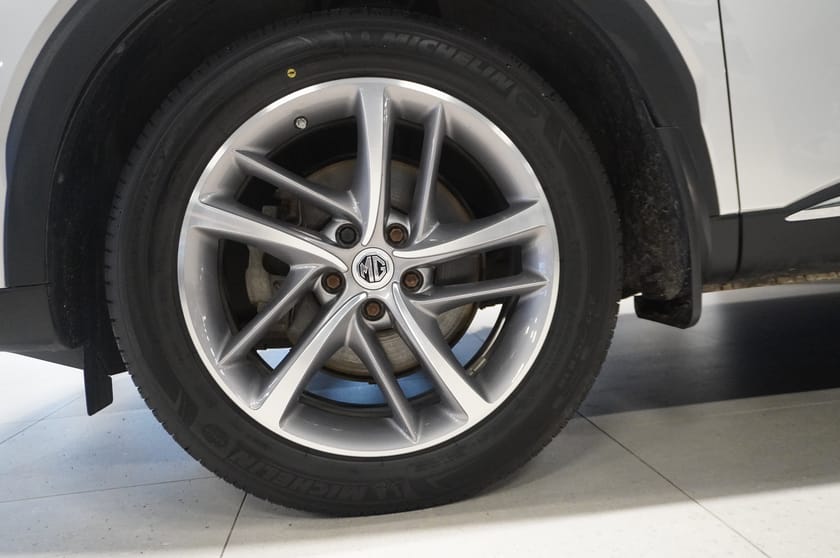 Bild 4 av MG EHS PHEV Edu Ii, 258hk, 2021 360 Kamera Adaptiv Farthållare Panorama