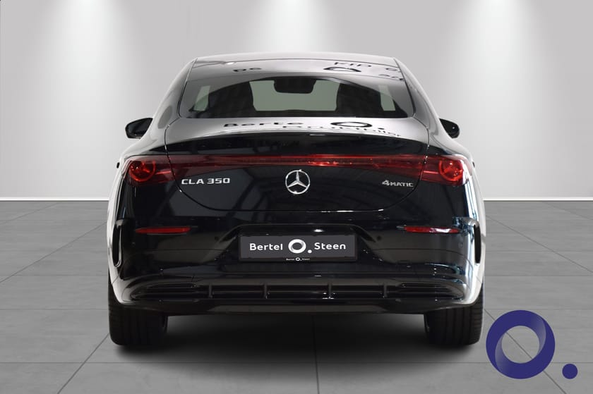 Bilde 3 av Mercedes-Benz CLA 350 4MATIC ///AMG | Nattpakke | Panorama | Hengerfeste