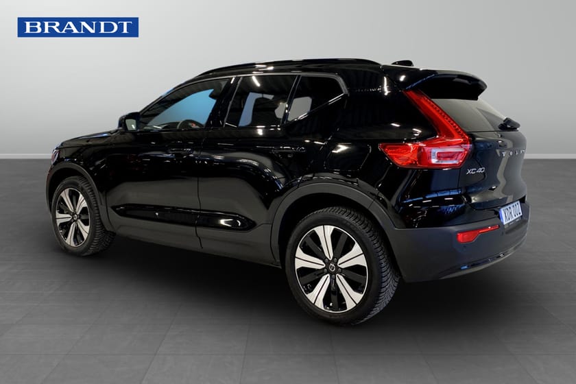 Bild 2 av Volvo XC40 Recharge Single Motor Plus Edition