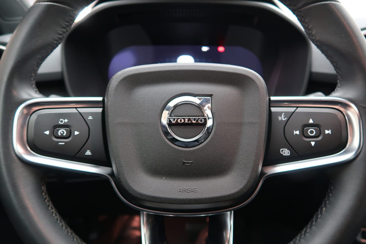 Volvo XC40 2023 - miniatyr 9