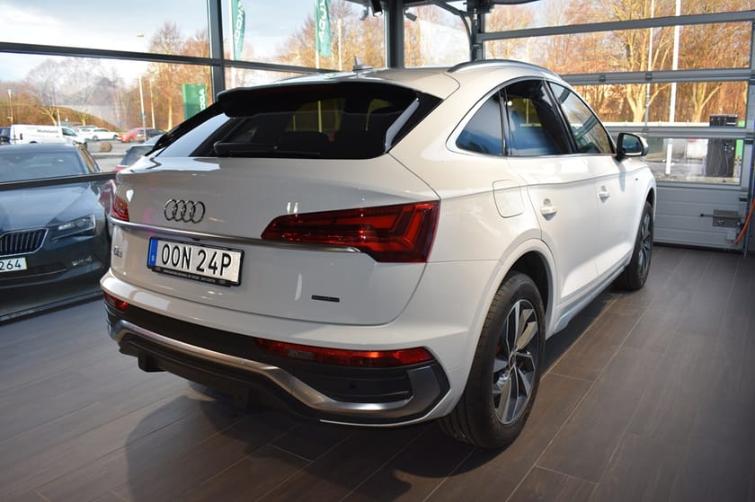 Bild 3 av Audi Q5 Sportback 40 TDI quattro 204 HK S-TRONIC S-LINE