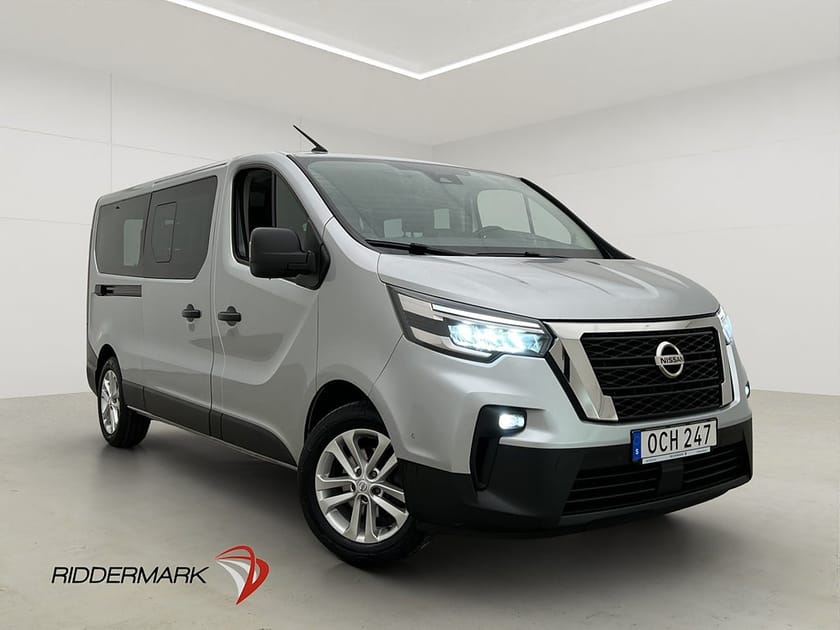 Bild 1 av Nissan Primastar Crew Kombi Lång Drag B-Kamera 9-Sit CARPLAY Moms