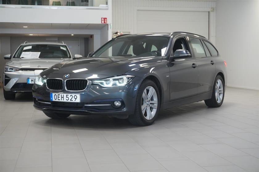 Bild 1 av BMW 320d xDrive Touring 320 D  Sport Drag HiFi 190 hk Aut